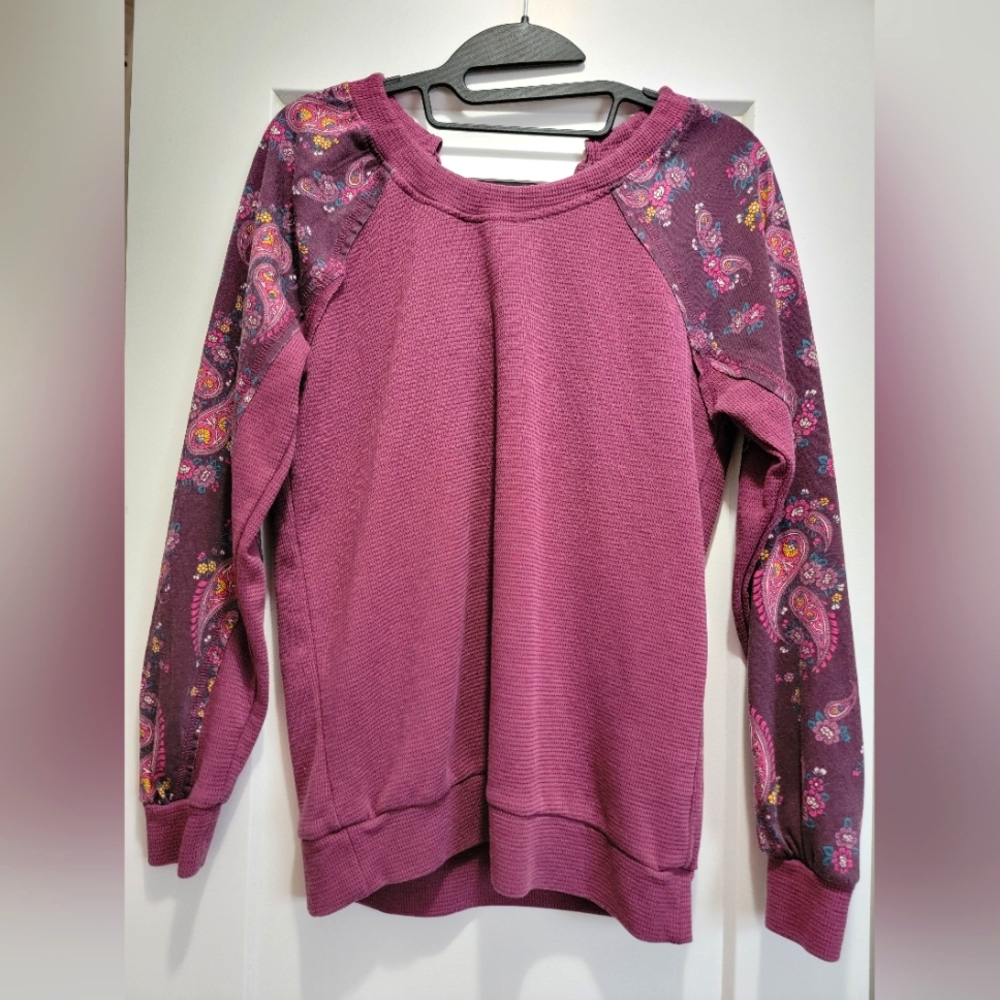Panhandle slim purple sweater. Size Small